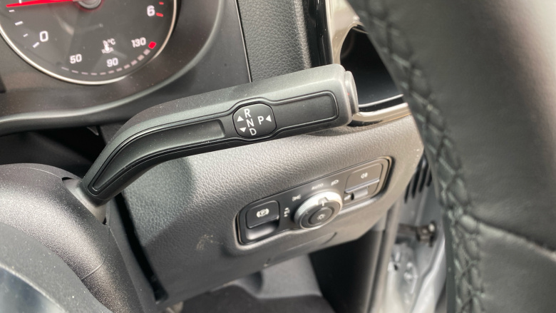 Mercedes-Benz Vito L2 Diesel Rwd 116CDI Select Van 9G-Tronic